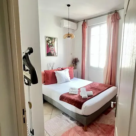 3 Pieces Au Centre De Ideal Congres Ou Appartement Cannes